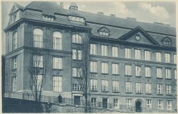 Praha Smíchov Obecná škola dívčí Na Zatlance
