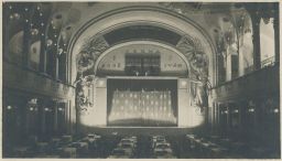 Praha Červená Sedma Hotel Central 1918