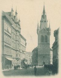 Jindřišská ulice se Svatojindřiškou zvonicí 1899