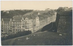 Vyšehrad, ulice Lumírova.