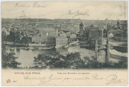 Panoramatický pohled na dolní Nové Město z Letné.