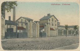 Cukrovar Uhřiněves postaven 1868.