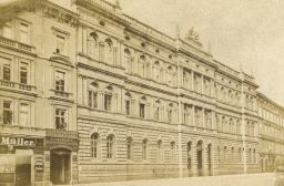 Česká spořitelna na Ferdinandově třídě, vizitka