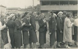 Baťovy mladé ženy