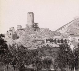 Zřícenina hradu Žebrák, polovina stereofotografie