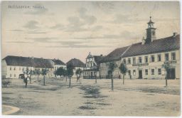 Pohled Rožďalovice - náměstí - hotel Radnice - 1925