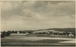 Škrdlovice - real photo - pohled na ves - 50. léta