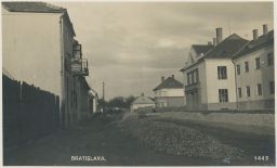 Bratislava domy stavba silnice