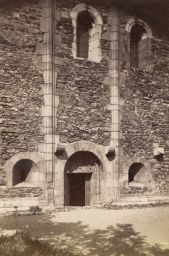 Cheb, hrad, hradní kaple sv. Erharda a Uršuly, vchod