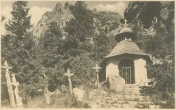 Vysoké Tatry Poprad Ostrva symbolický cintorín 30. léta