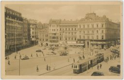 Brno náměstí Svobody tramvaje a auta