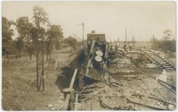 Nehoda obrněný vlak Brno 20.6.1919 vyhozen do povětří u Nových Zámků