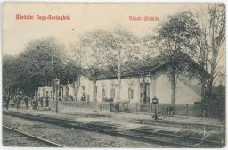 Šurany Nové Zámky nádraží s lidmi šlapací tříkolka