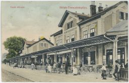 Trenčanské Teplice Hölak nádraží lidé