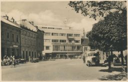 Vsetín okupace náměstí spořitelna