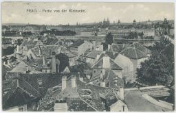 Praha Malá Strana pohled na střechy poštou 1914