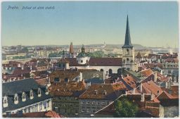 Praha pohled od zlaté studně 1918