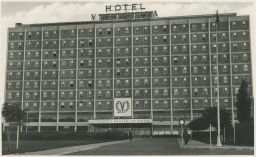 Zlín Hotel Viktoria okupace atrakční orchestr J. Doležal 1944