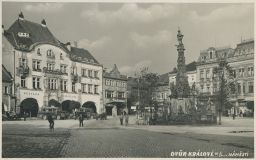 Dvůr Králové náměstí oděvy Rolný Hotel Central spořitelna Bromografia 20. léta