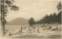 Doksy Máchovo jezero koupání pláž nakl. Kratochvíl