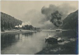 Hřensko Děčín nákladní doprava na Labi parní lokomotiva 1965