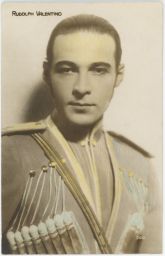 Italsko-americký filmový herec milovník Rudolph Valentino Cinémagazine Edition Paris
