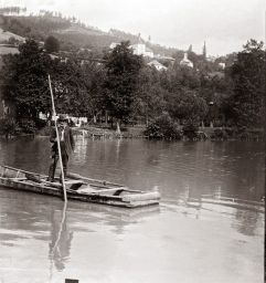 Převozník na nezjištěném místě, polovina stereofotografie