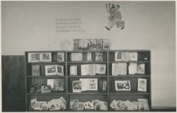 Praha Holešovice Masarykova škola interiér knihovna dvouletka 1948 Kodak