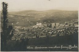 Zlín celkový pohled na Baťovy domky a závod SE SMRKEM