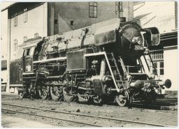 Železnice parní lokomotiva ČKD 1951 ČSD 477.007