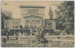 Brno Lužánky park lidé 20. léta