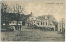 Nový Knín Zlatohorní město náměstí kašna lidé nakl. Kliment Příbram 1922