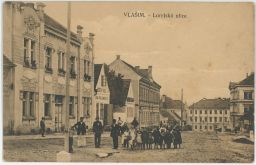 Vlašim Benešov Loretská ulice náměstí lidé dětičky