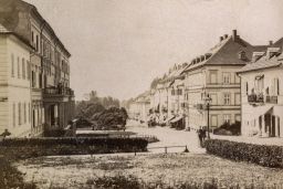Mariánské Lázně, Císařská ulice (Hlavní)