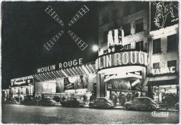 Paris Paříž Le Moulin Rouge la Nuit 1964
