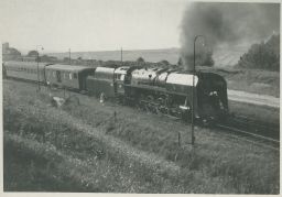 Železnice lokomotiva 475.194 Brankovice Vyškov 1968