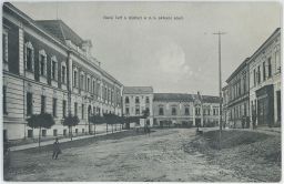 Valašské Meziříčí - nová čtvrť k nádraží, okresní soud, pohled ulicí