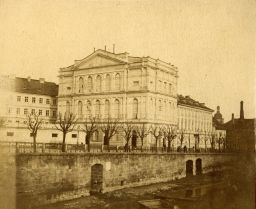 Praha, Prozatímní divadlo, 1864 - 1865, kabinetka