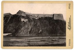 Vyšehrad od řeky, kolem 1890, kabinetka