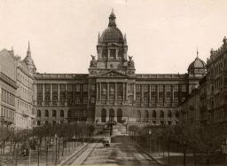 Národní muzeum v Praze, čelní pohled, 1891 - 1892, kabinetka