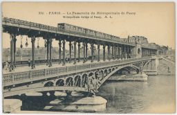 Paris Paříž metro most Seina Passy
