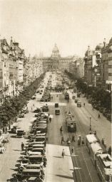 Václavské náměstí od Můstku, kolem 1932, pohlednice
