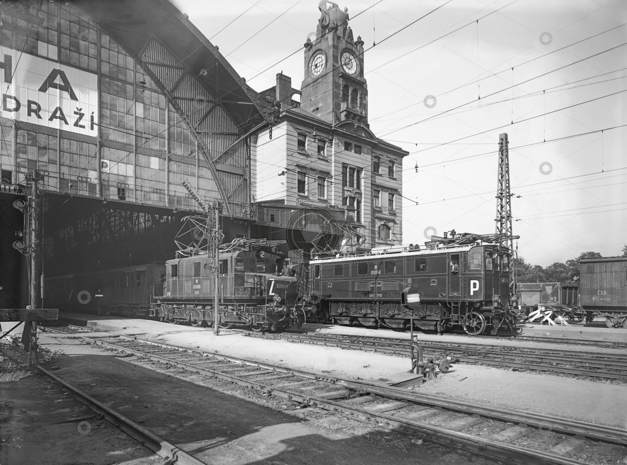 Praha, Wilsonovo (Hlavní) nádraží, elektrifikace z roku 1928
